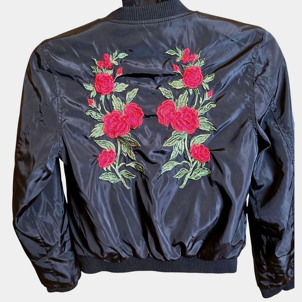 Black Satin Bomber Jacket New Lookβ M Floral Rose Embroidered Quilted Padded 20"